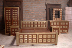 Sheesham Hardwood Rosewood Mangowood Wooden Lifestyle Luxury Furniture Shope Store Pune Bangalore